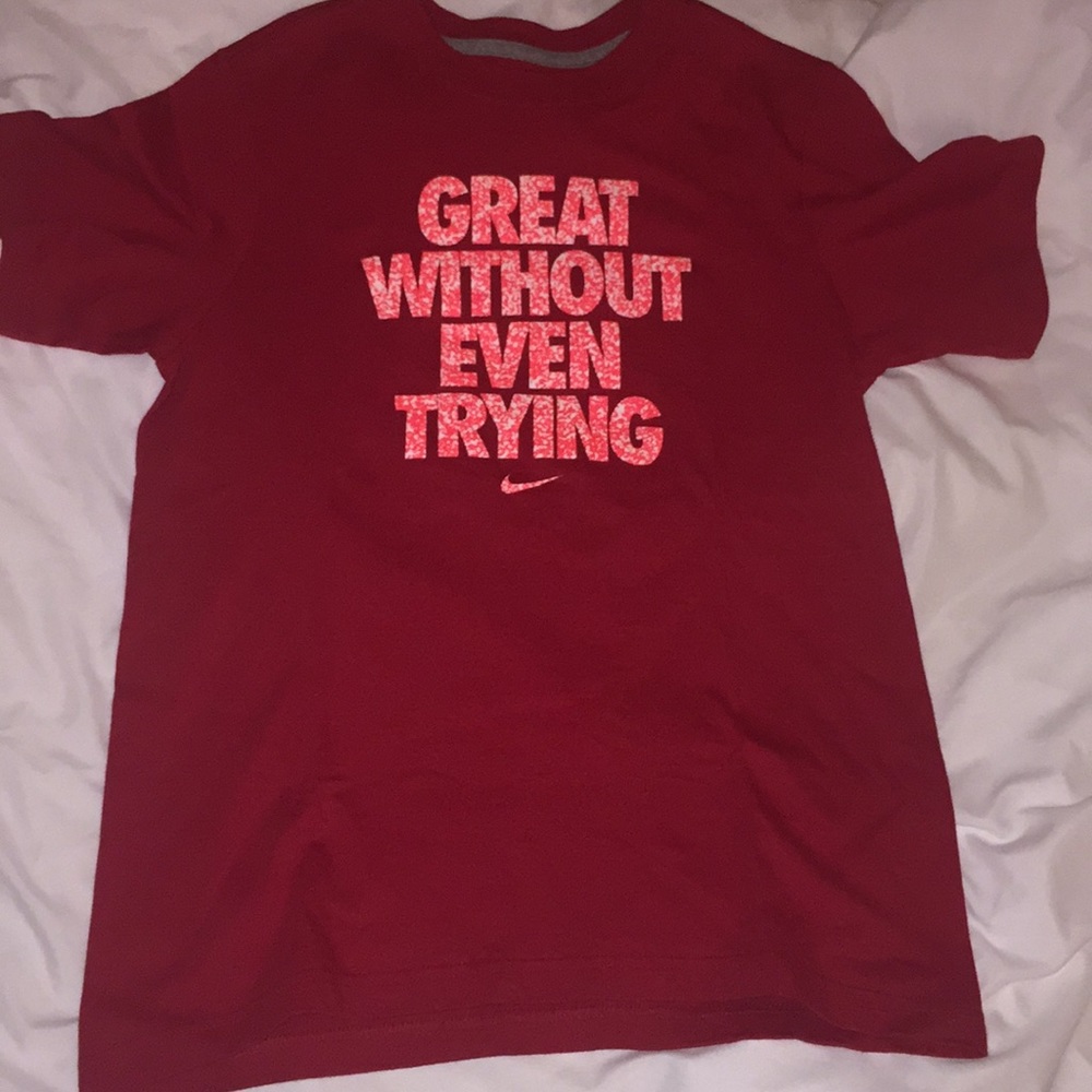 Nike T-Shirt Brand New Never Worn 🤩